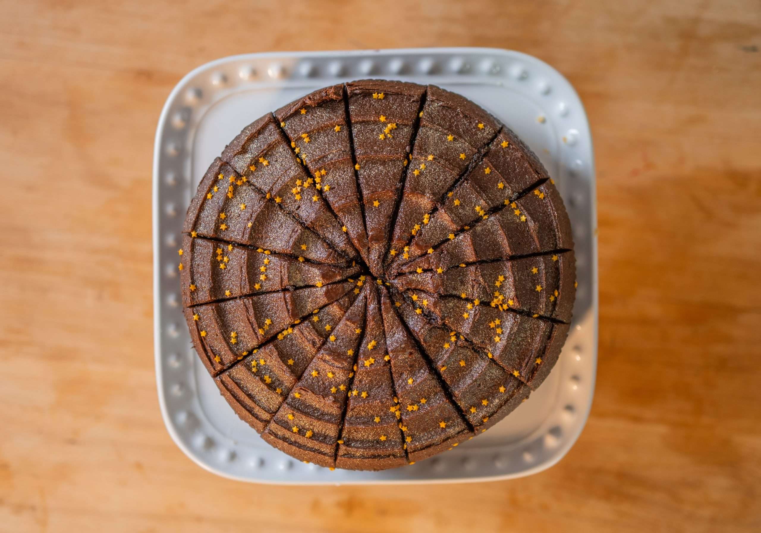 seasonal chocolate fudge cake