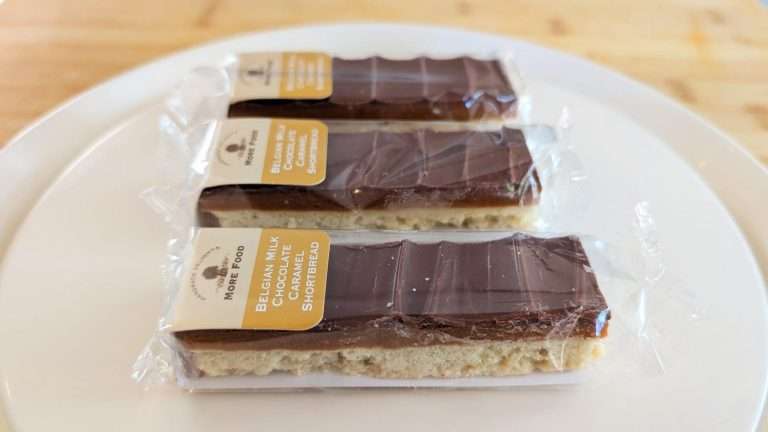 chocolate caramel shortbread bars
