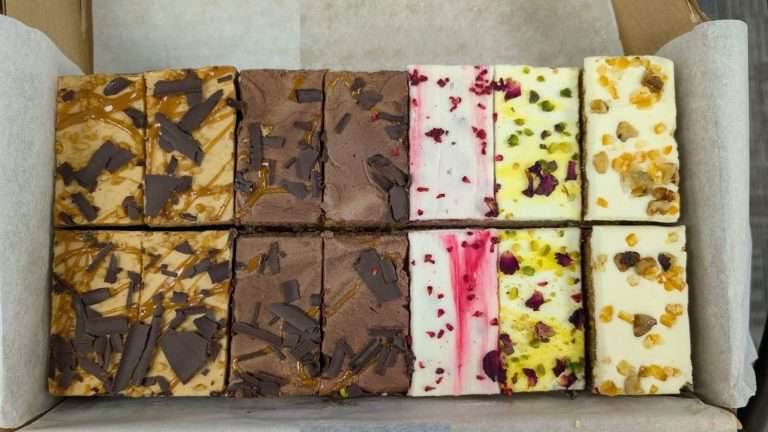 wholesale cakes traycake sample